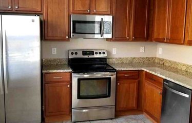3020 Pine Oak Trail