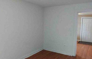 1423 Bryant St