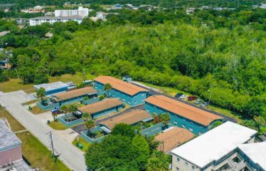 Pineridge Apartments